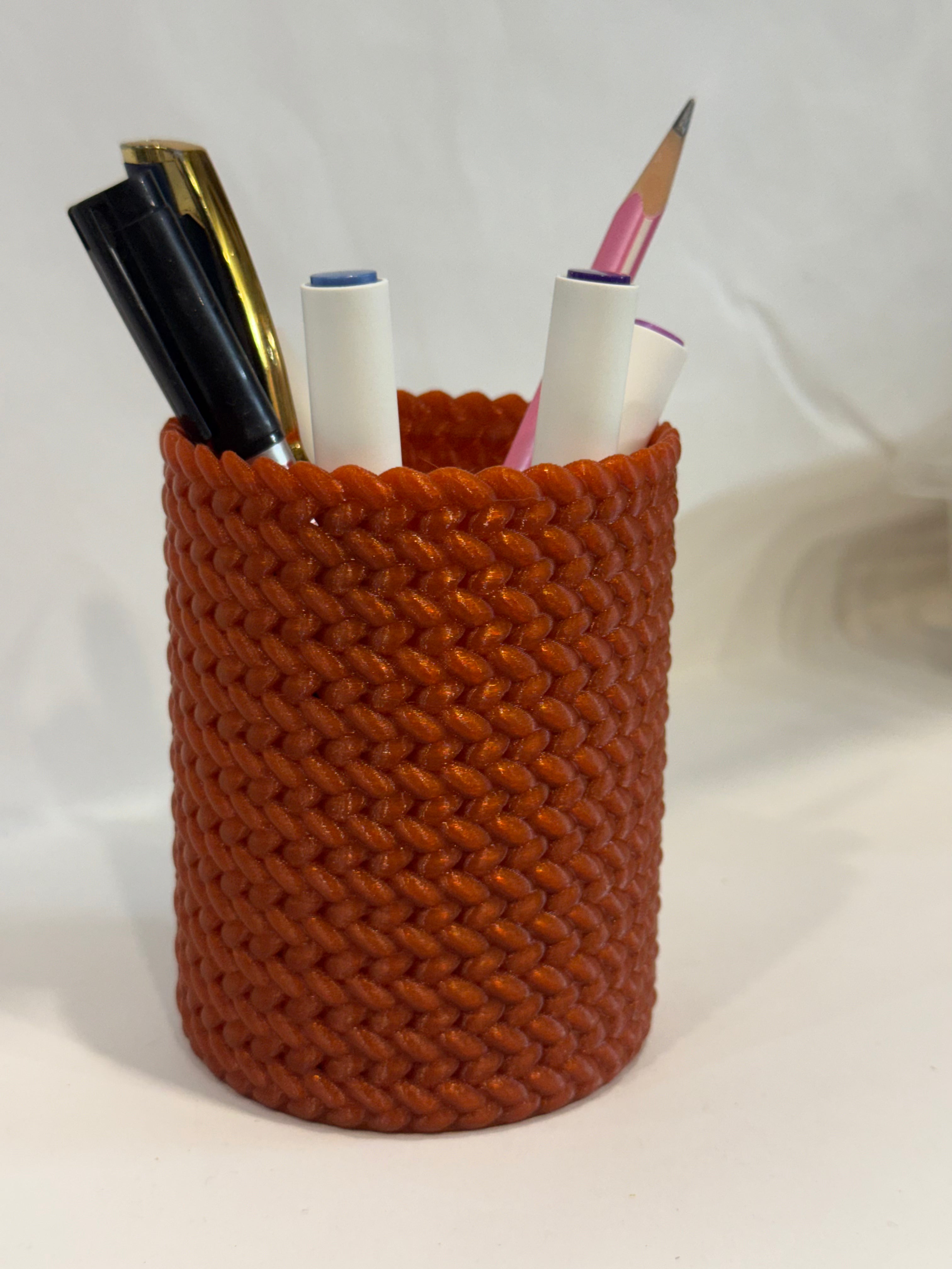 3D Printed Knitted Pattern Pen Stand | Premium Desk Organizer & Pencil Holder